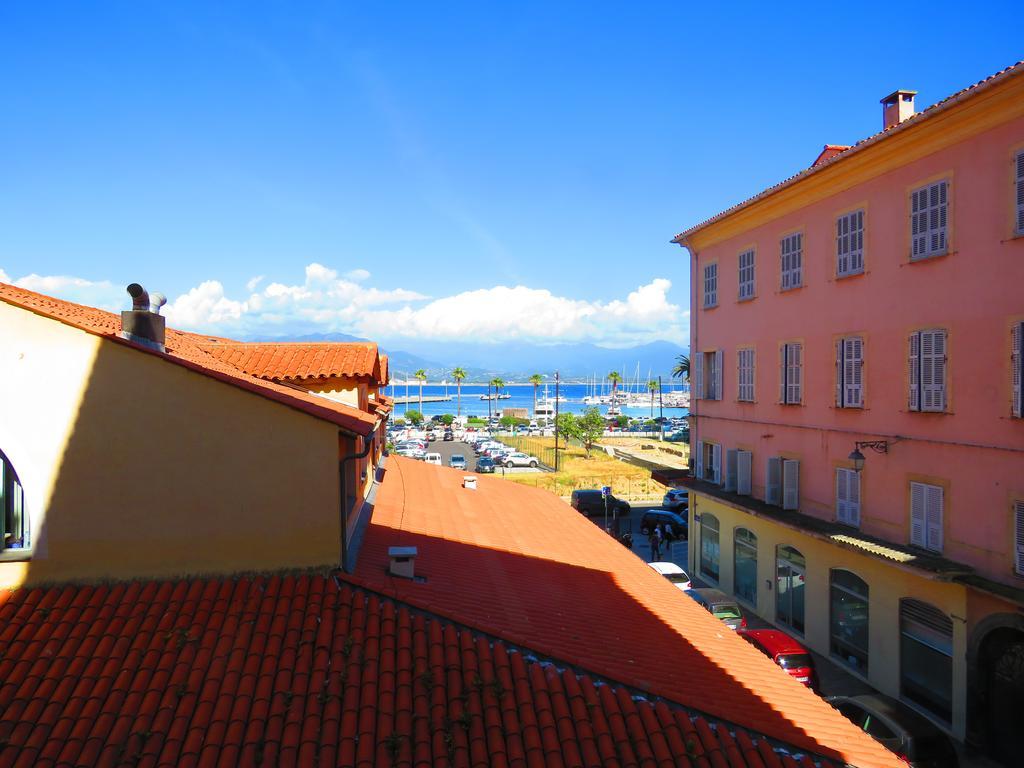 Appartement Vue Mer Centre Ville Ajaccio  Esterno foto