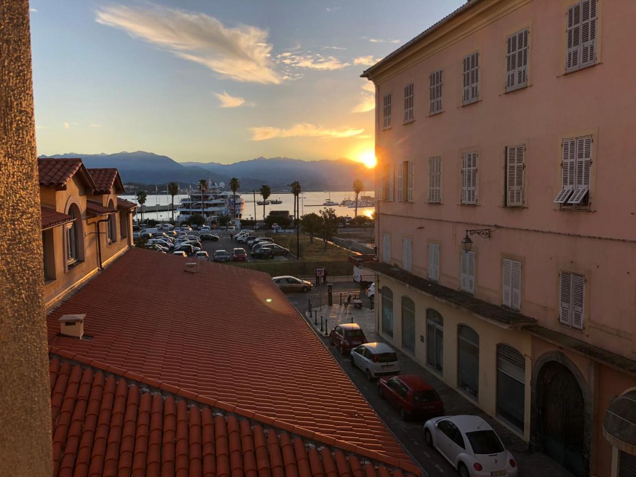 Appartement Vue Mer Centre Ville Ajaccio  Esterno foto